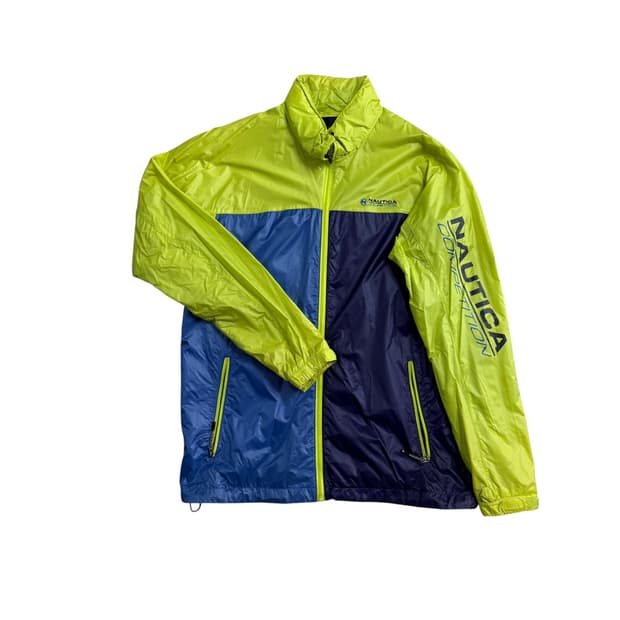 노티카 바람막이