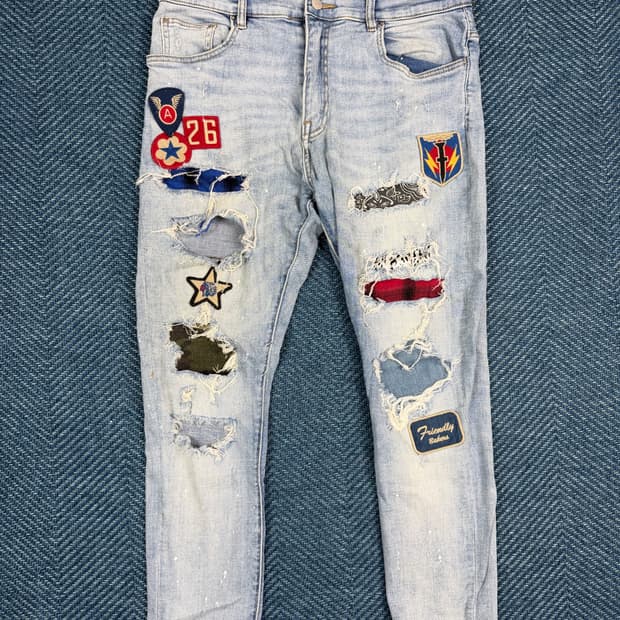 [AMIRI] 아미리 패치워크 디스트로이드 데님 진 (기장 수선 완료)