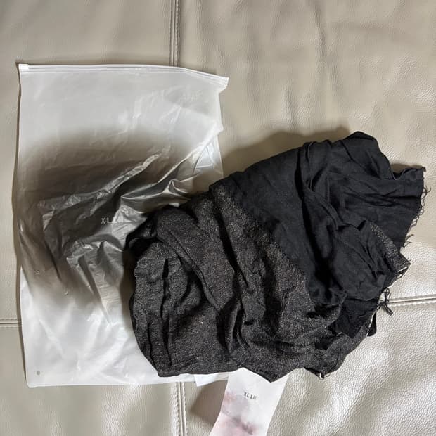 Xlim ep.8 01 scarf