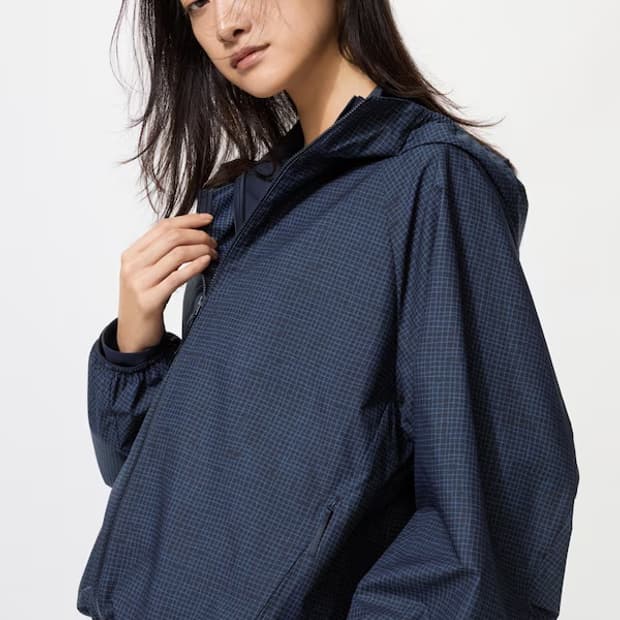 유니클로 포켓터블UV PROTECTION파카(패턴)