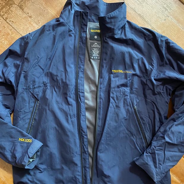 Nautica Competition 바람막이 M (105)