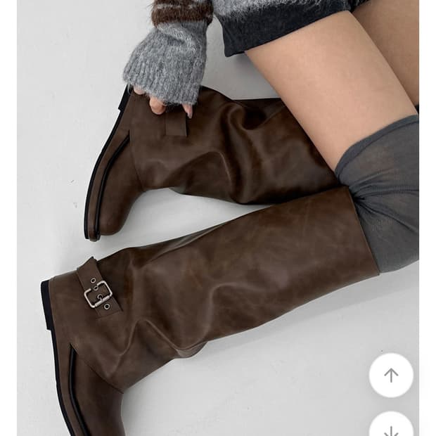 나이닝 레더 버클 롱부츠 (새상품)