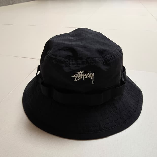스투시 나이코 립스탑 부니햇 블랙