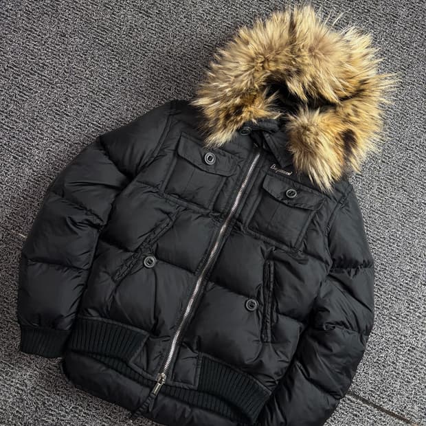 디스퀘어드 y2k 콜마이너 라쿤퍼 다운 숏패딩 2225