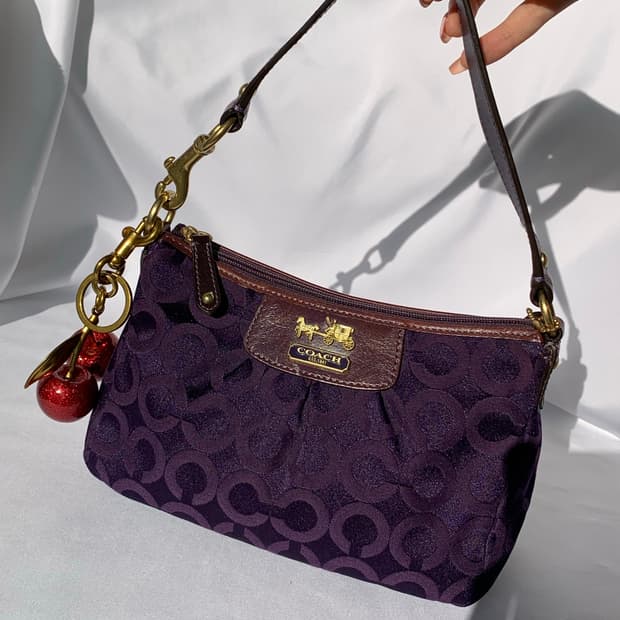 🍇 Coach 코치 퍼플 컬러 핸드백