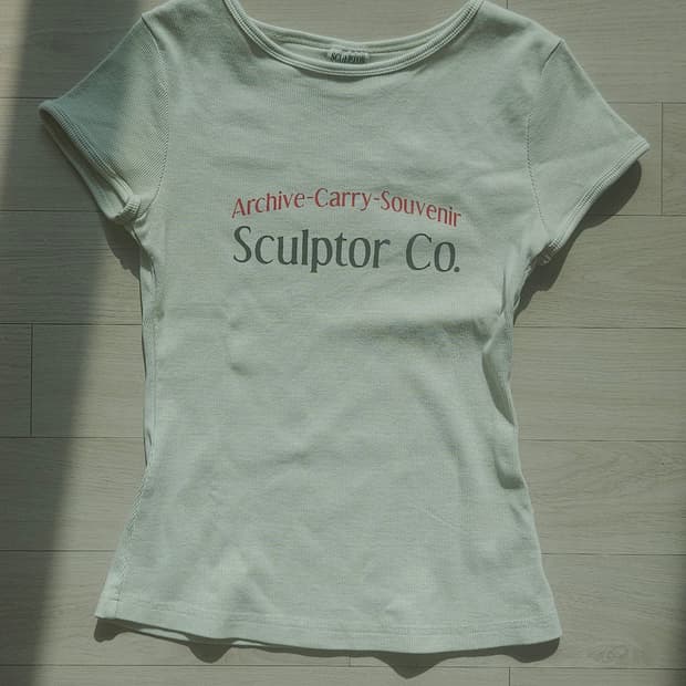 L)sculptor Archive Pigment Baby T