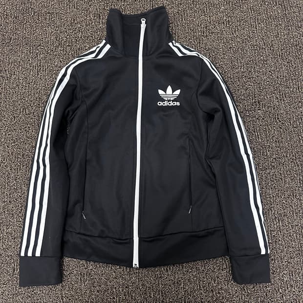 아디다스 여성 유로파 져지 집업 블랙 95사이즈