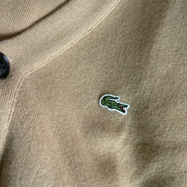 라코스테가디건베이지