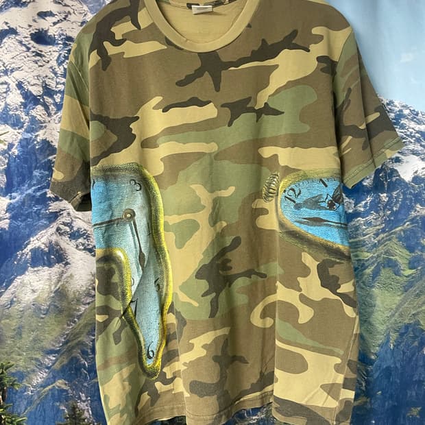 supreme 카모 티셔츠 L사이즈