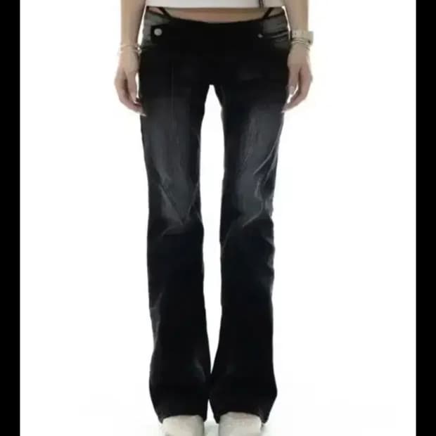 카시코 로우라이즈 부츠컷 흑청 데님 사이즈2