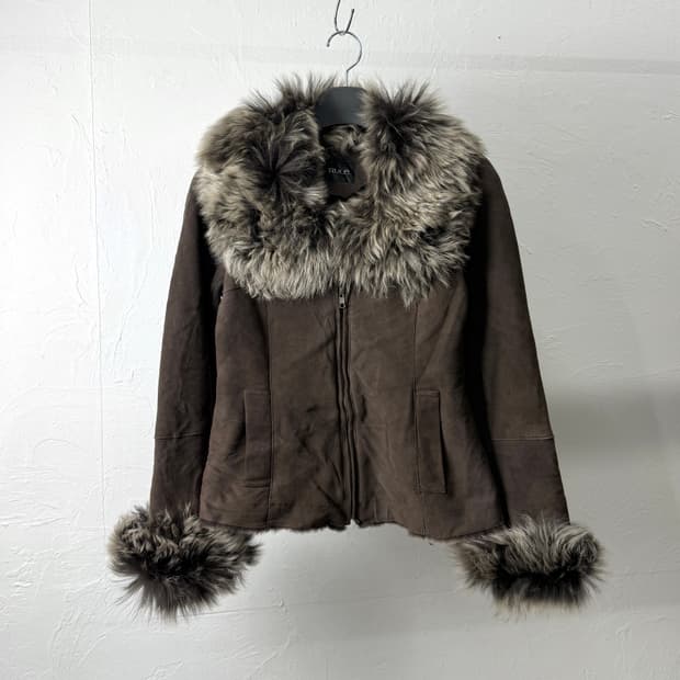 Rule 쉽스킨 퍼 자켓