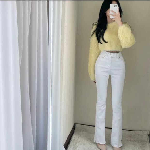 로웰리 밑단 트임 부츠컷바지 