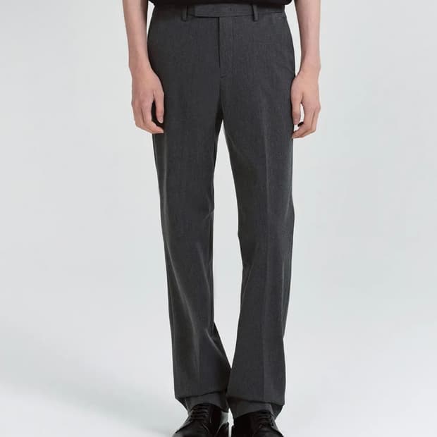 무신사 스탠다드 세미와이드 슬랙스