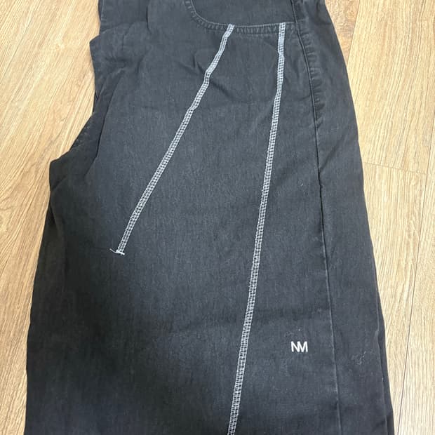 노메뉴얼 스티치 팬츠