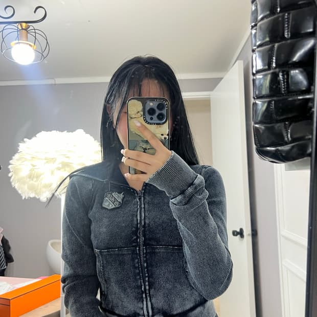 배드블러드 후드집업