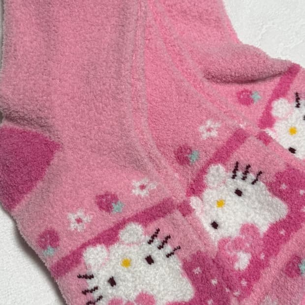 고전 키티 수면양말 (2012) 개당 가격