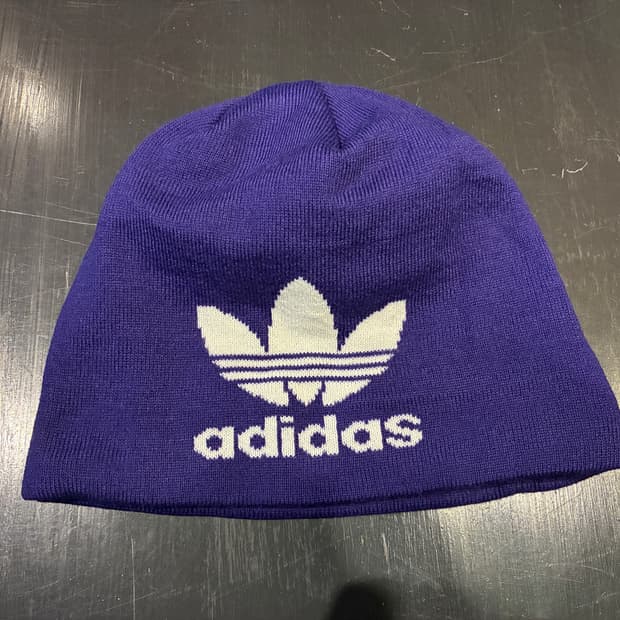 아디다스 오리지널 파이어버드 비니 딥퍼플