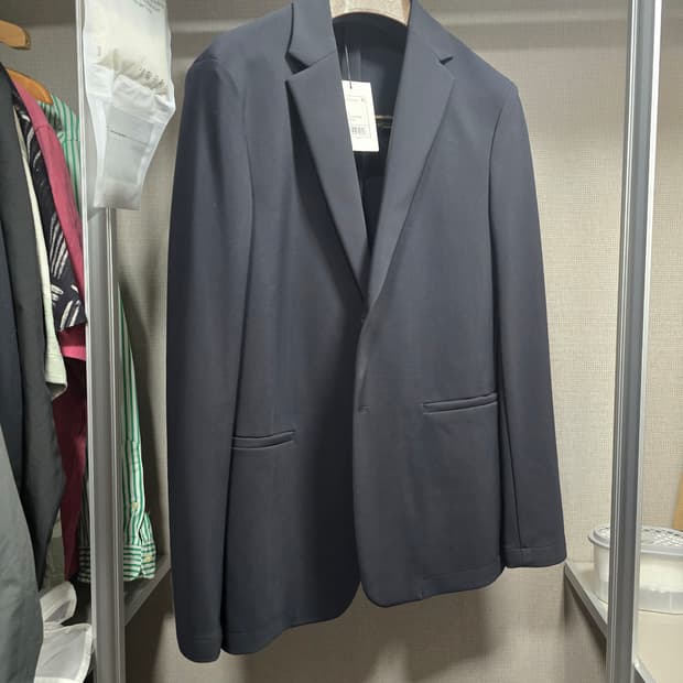 띠어리 프레시젼 폰테 수트 40/31