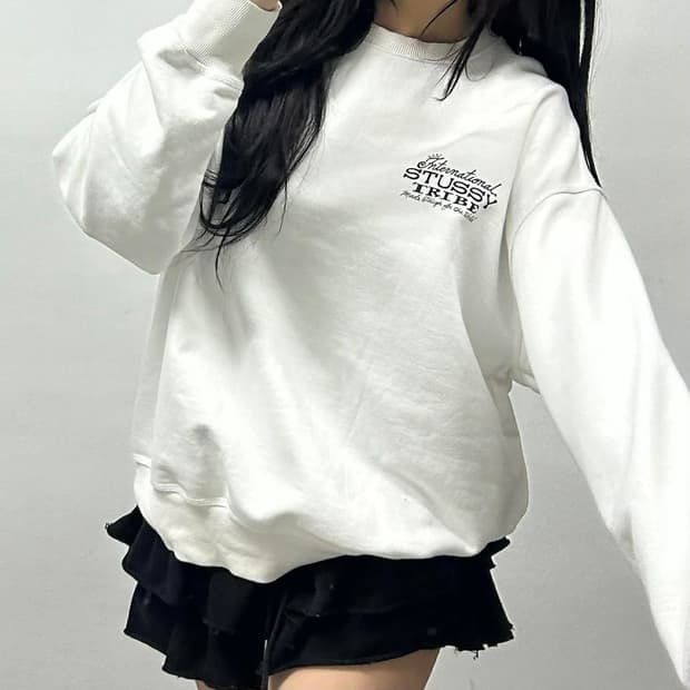 스투시 이스트 피그먼트 다이드 크루 스웨트셔츠 화이트 맨투맨(L)