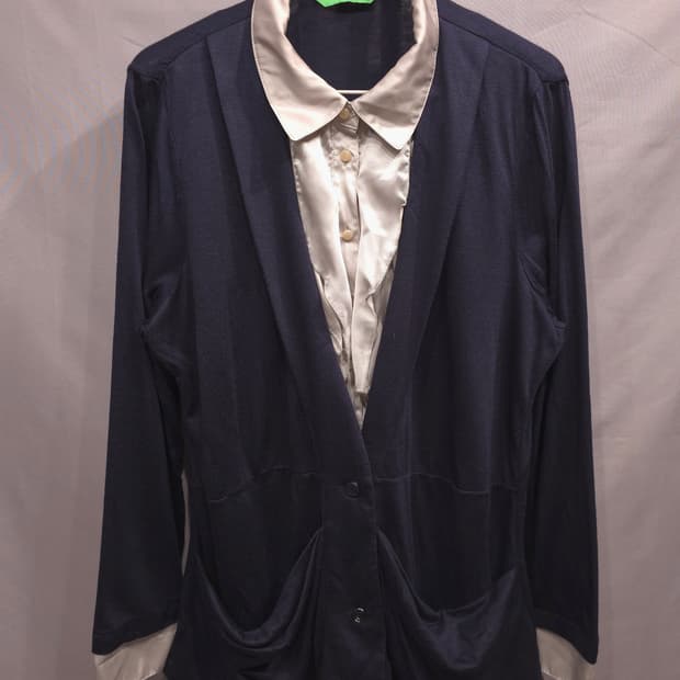 크로커다일 레이디 가디건 일체형 프릴 블라우스 105(100)