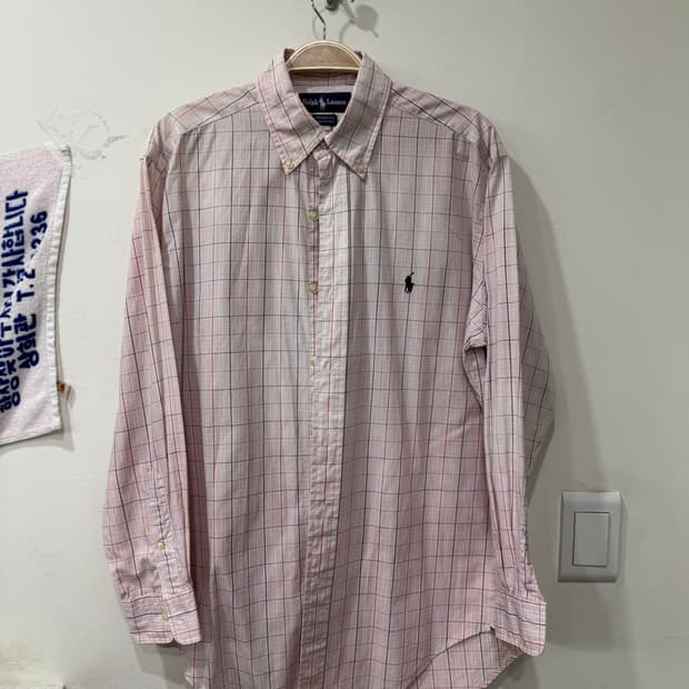 75. 폴로 셔츠