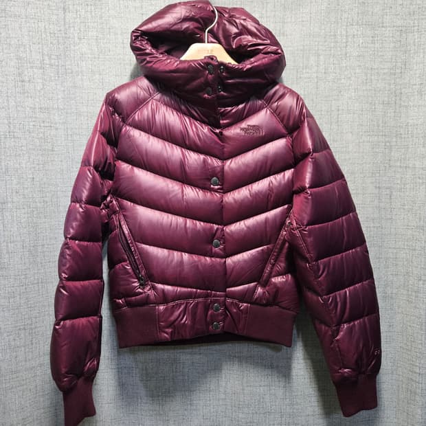 노스페이스 여성 헤이마마붐버 구스 다운 숏패딩 