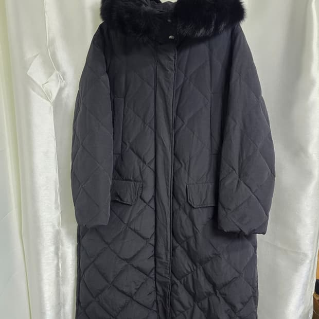 스튜디오톰보이 블랙 퀼팅 롱패딩 (1957)