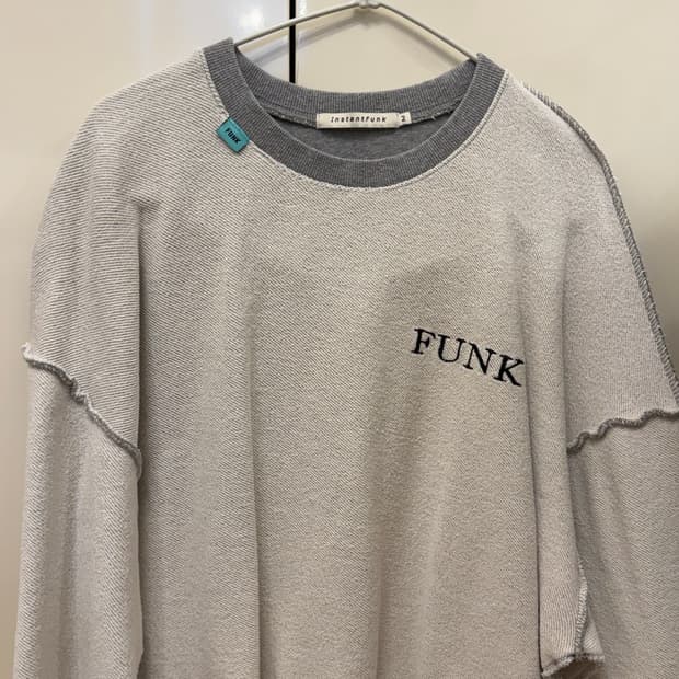 인스턴트펑크 맨투맨