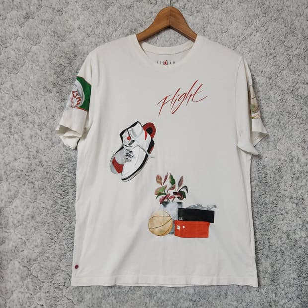 J706 [XL] 나이키 조던 월드투어 반팔 티셔츠