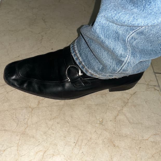 페라가모 로퍼 270