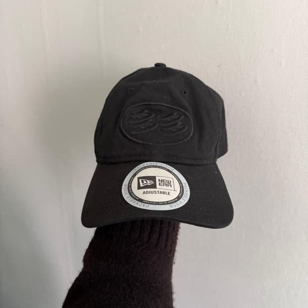 뉴에라 다다이즘 혁오 볼캡