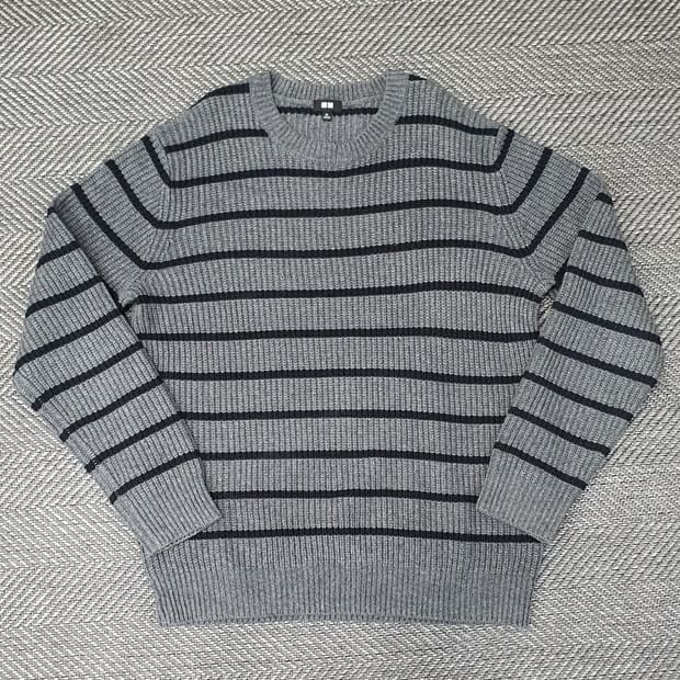 유니클로 긴소매 니트 스웨터 남자105