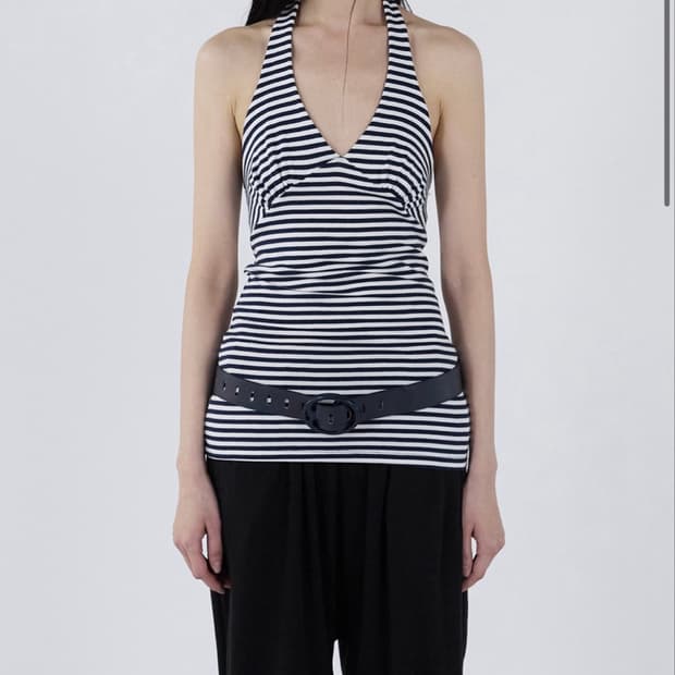 세릭 Stripe Halter Top _ Navy / 구매가 58,000