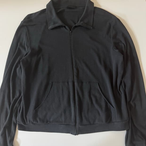 머듈 넥 집업 블랙 3사이즈