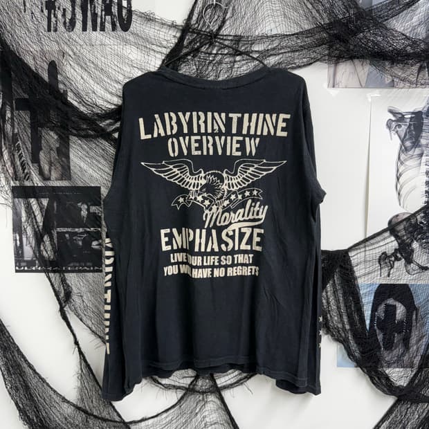 00s lettering detailed longsleeve