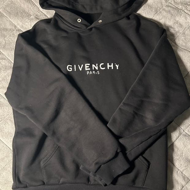 지방시 후드티 M 상태극상