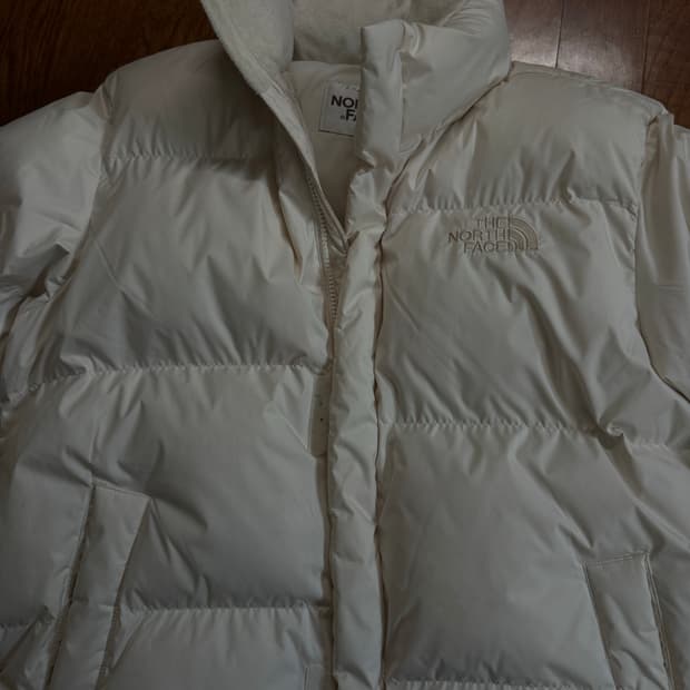 노스페이스 온볼 패딩 자켓 아이보리