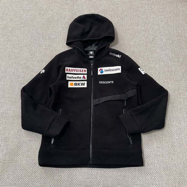 데상트 아우디 후리스 5173