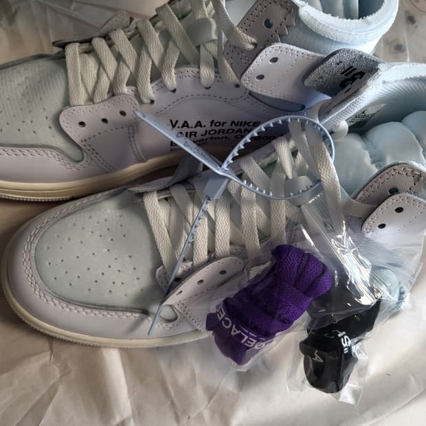 나이키 조던1 버질 아블로 알래스카 260