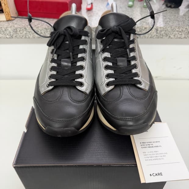 정품) 에르메스 퀵커 트레이너 스니커즈 260