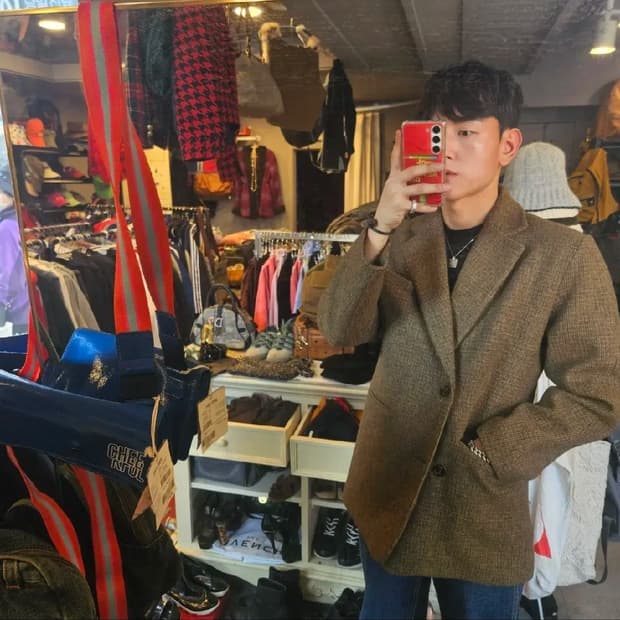 (새상품) 어그스트 체크 카키 브라운 울100% 루즈핏 더블 블레이저