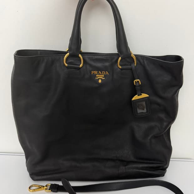 [정품] 프라다 블랙 대학생 토트백 