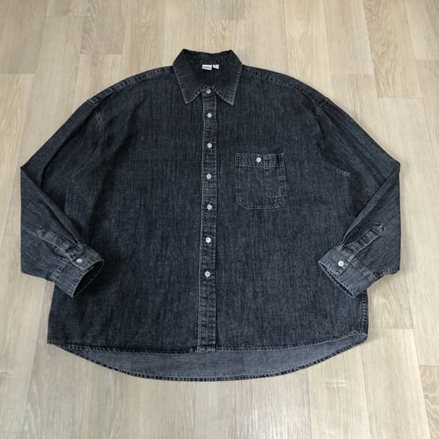 (L) 파르티멘토 PARTIMENTO 오버사이즈 스톤 워싱 데님셔츠 블랙
