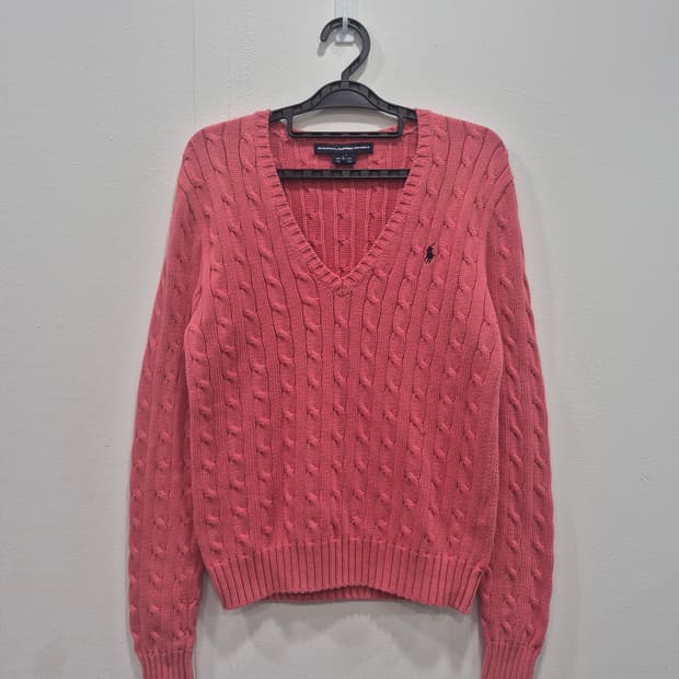 랄프로렌 스포츠 핑크색 꽈배기 브이넥 니트 스웨터 여성 100사이즈