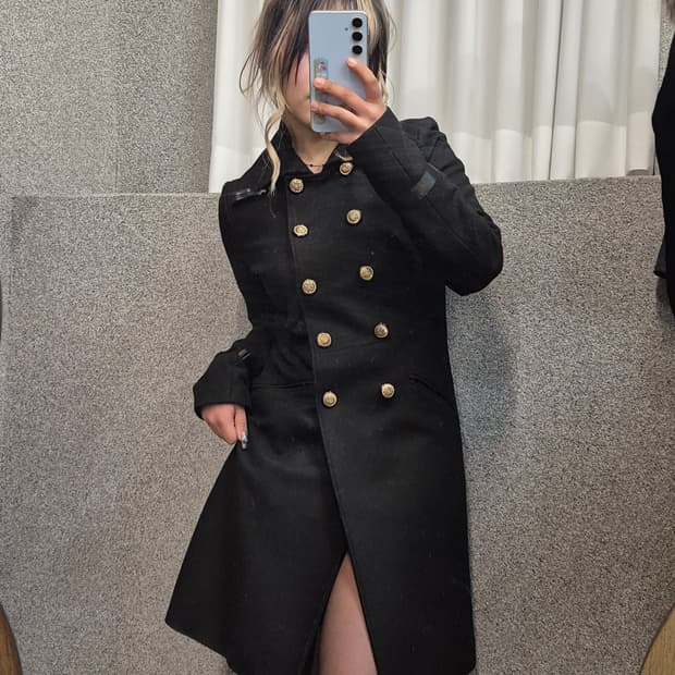 EGOIST GOLD BUTTON COAT