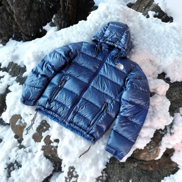 노스페이스 퍼텍스 퀀텀 초경량 패딩 (S)