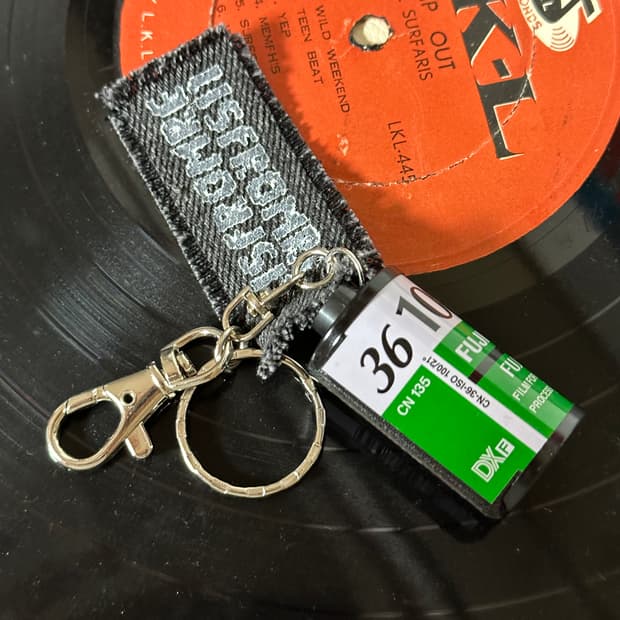 어스프롬리 업사이클 빈티지 필름매거진 키링[후지필름]