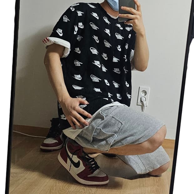 나이키 모노그램 올드스쿨 면 반팔 티