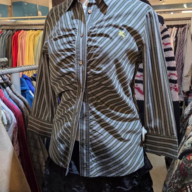 BURBERRY 버버리 그린스트라이프 7부셔츠💯