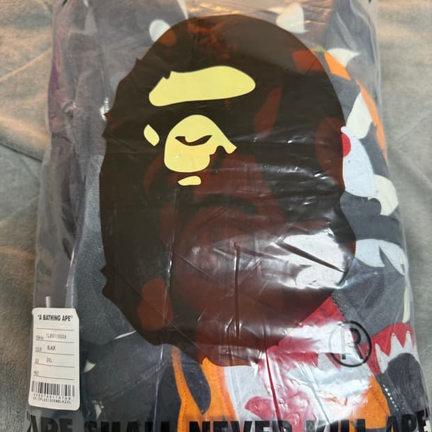 베이프 카모 후드집업xxl